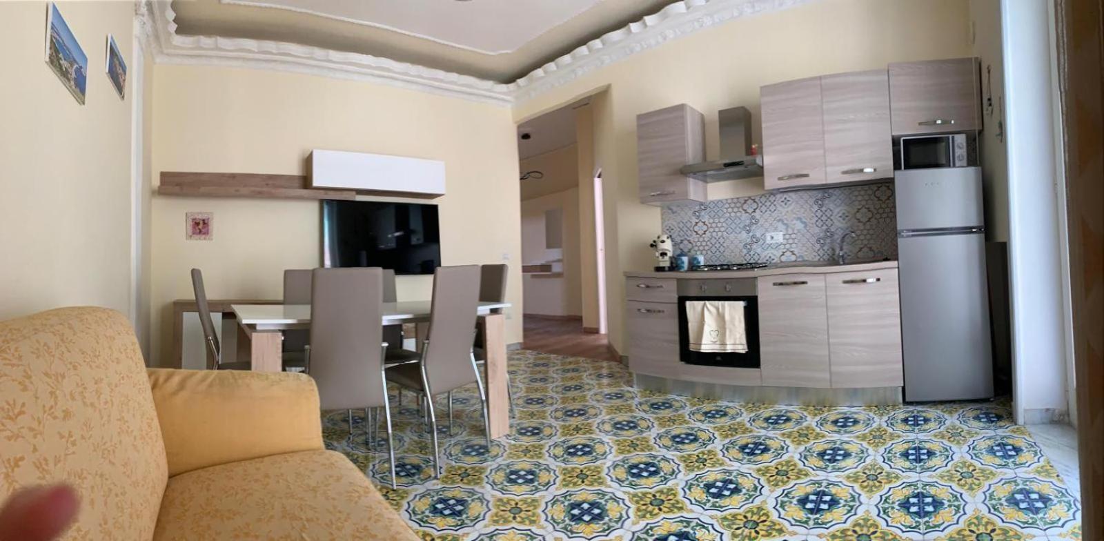 Mirabilis, 2 Piano Apartment Bacoli
